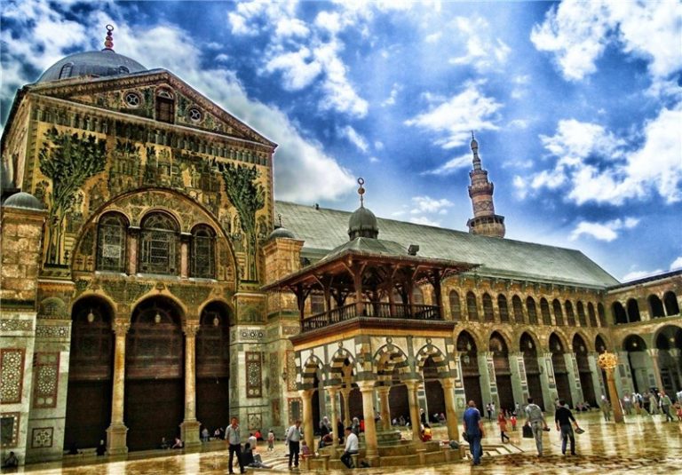 دور العلماء في تشكيل الصحوة الإسلامية